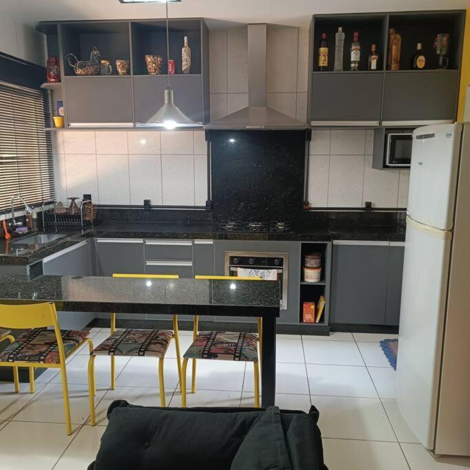 הוילה Gray House 4 Londrina - Pr מראה חיצוני תמונה
